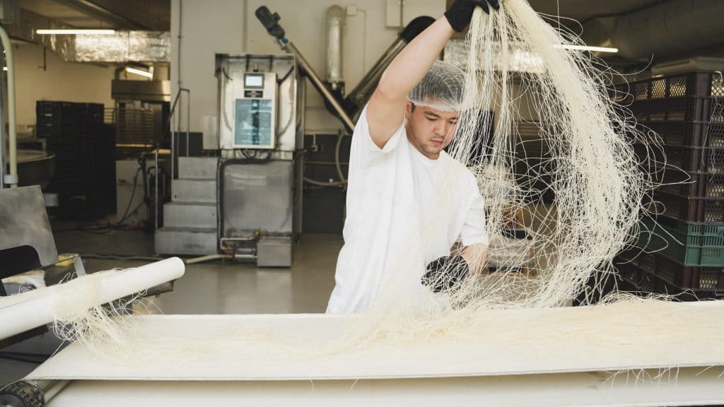 What is kataifi? Kataifi dough, kataifi vs phyllo and how to use it